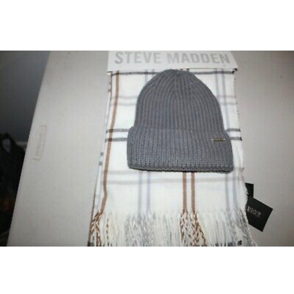 Steve Madden scarf and beanie